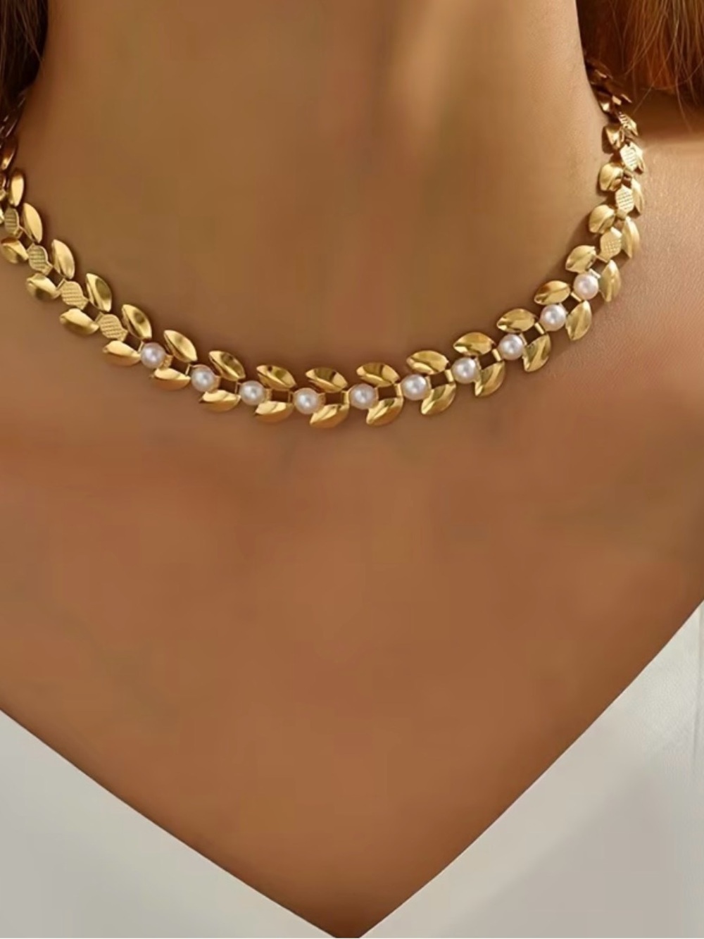 Gold Pearl Leaf Choker Necklace - Elegant Women Jewelry